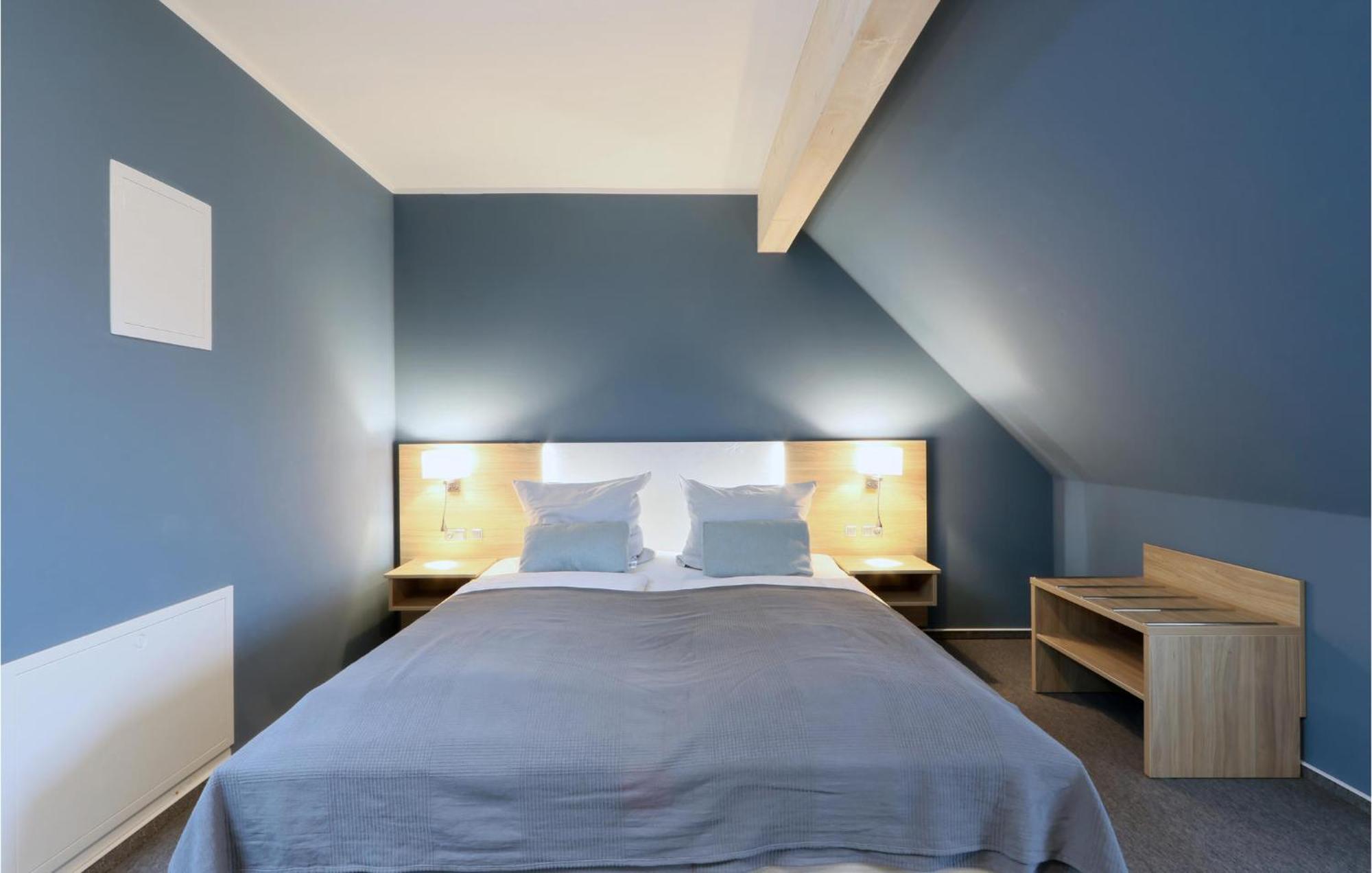 Amazing Apartment In Dagebuell With Kitchenette Exteriör bild