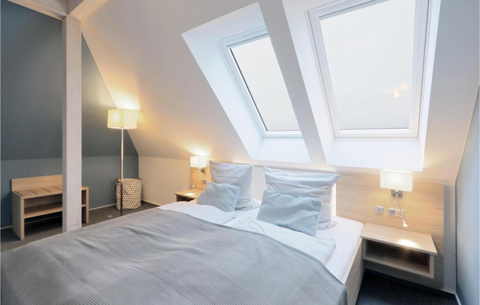 Amazing Apartment In Dagebuell With Kitchenette Exteriör bild