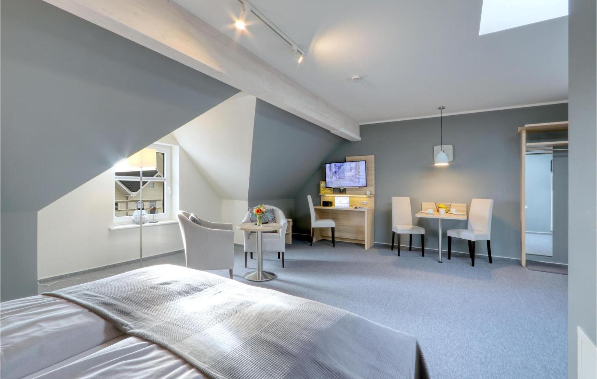 Amazing Apartment In Dagebuell With Kitchenette Exteriör bild