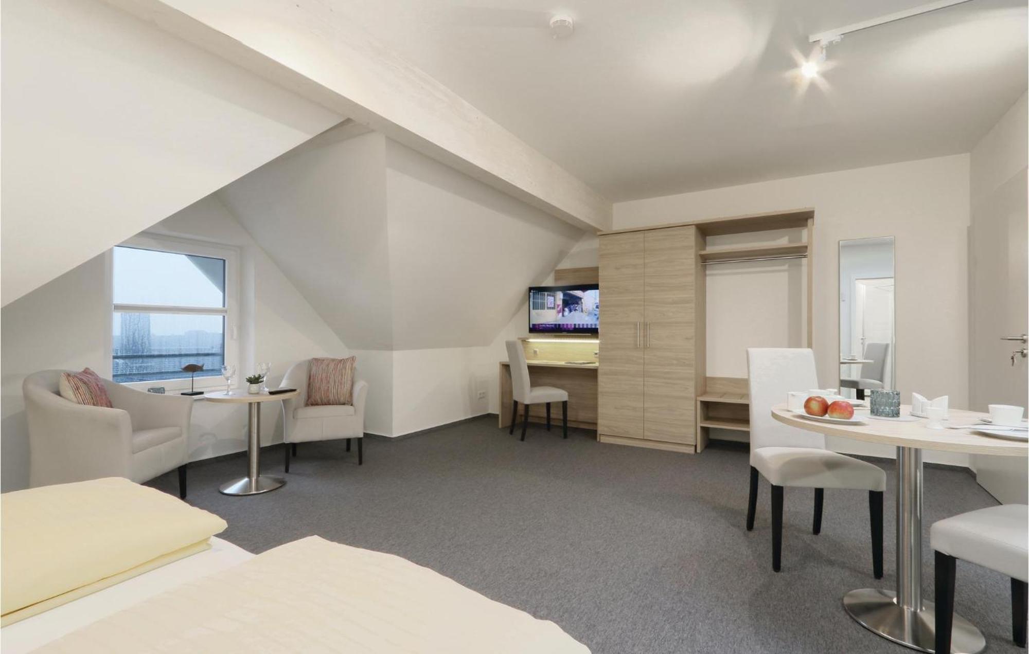 Amazing Apartment In Dagebuell With Kitchenette Exteriör bild